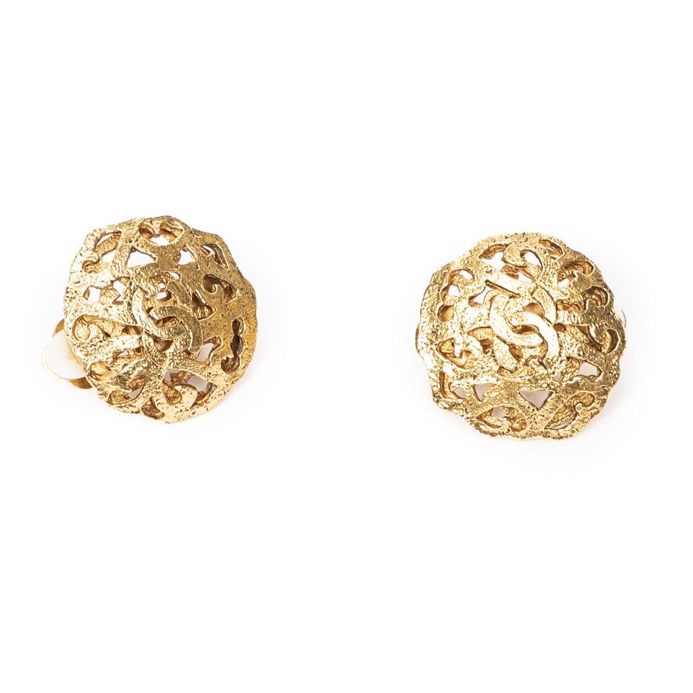 Chanel CC Logo Round Clip On Earrings - Picture 1 of 3